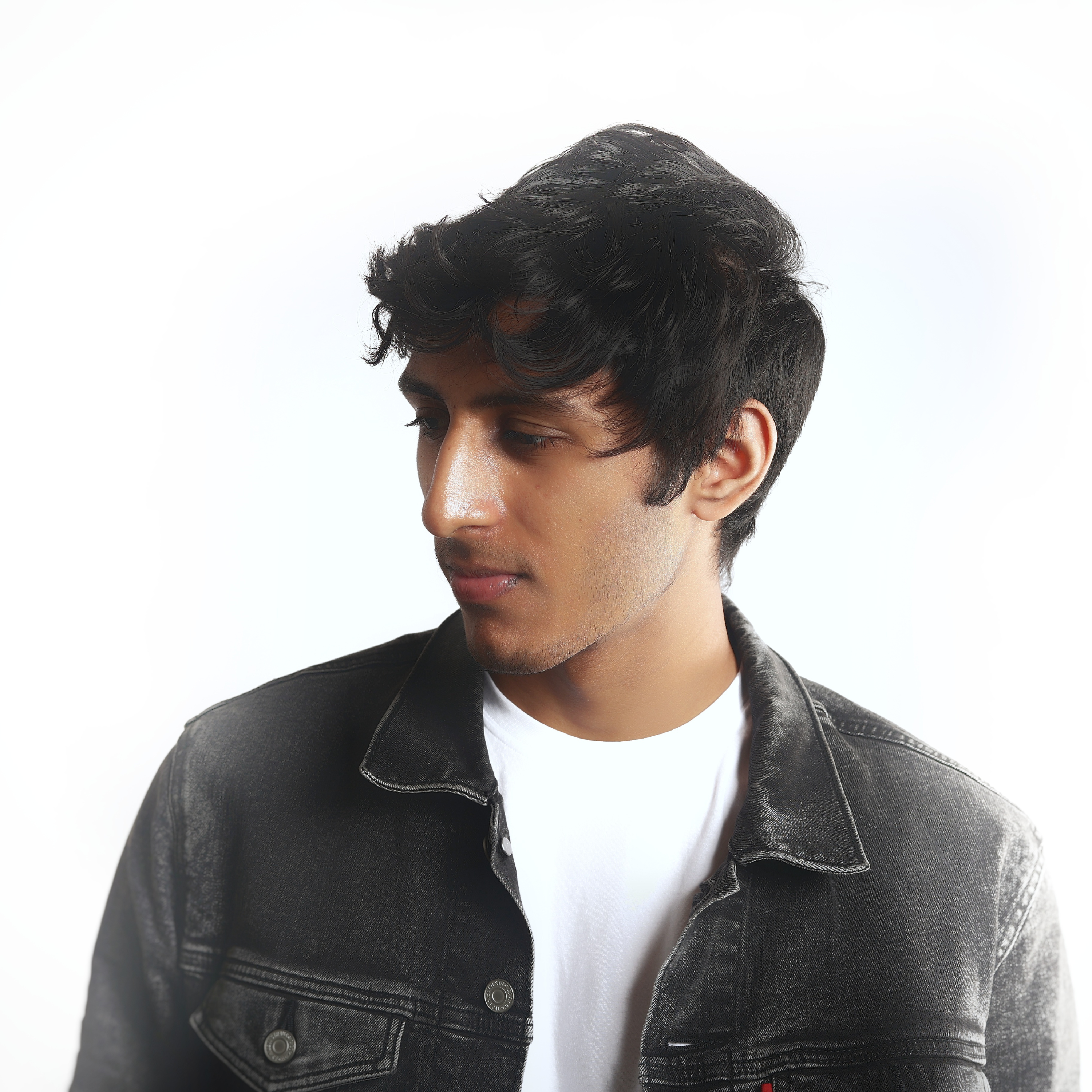 Xaintra artist spotlight photo